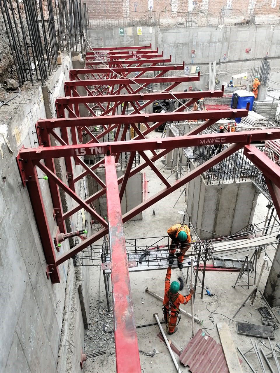 Clarico-3 Columns Style 2